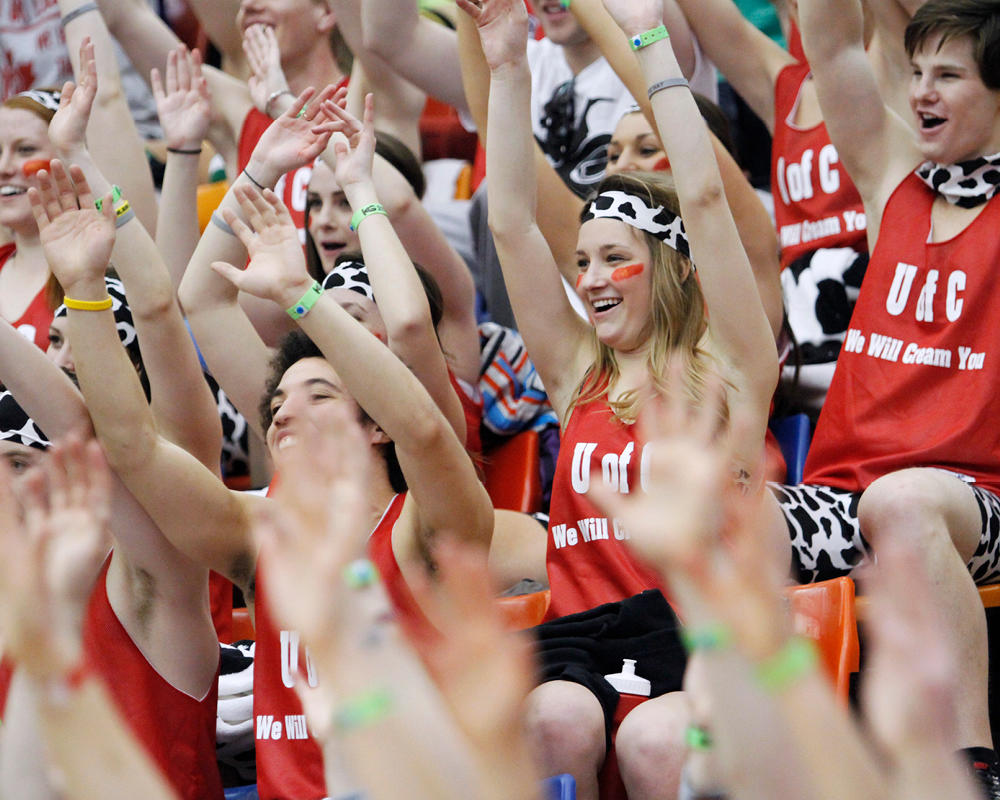 Students cheering at a game