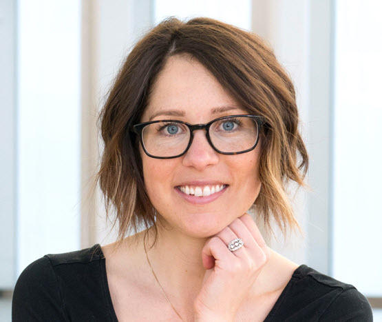 Dr. Amanda Wurz Dr. Amanda Wurz