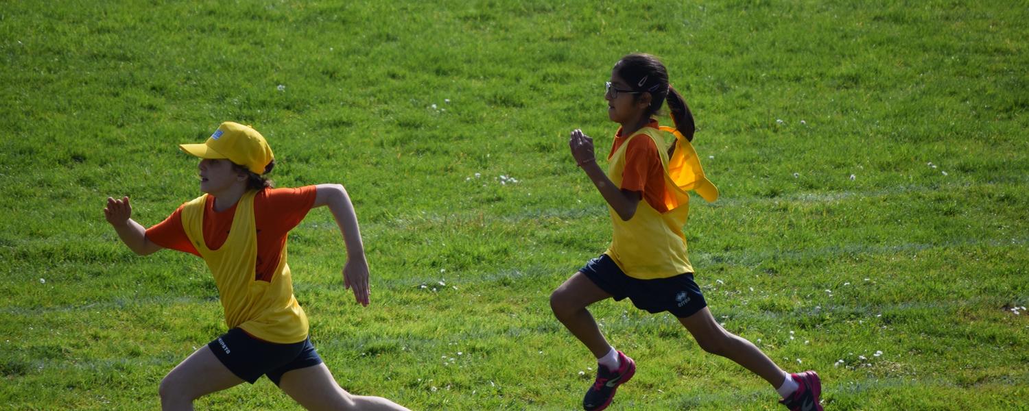 kids running